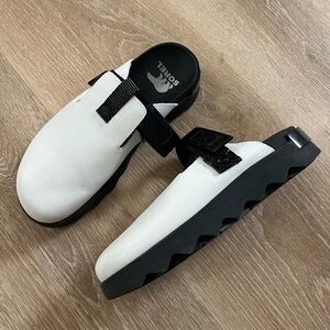 NEW Sorel Vibe Clog white Leather Platform Chunky Sz 9